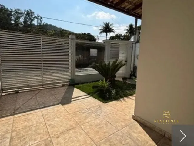Casa 3 quartos e 2 banheiros, à venda, no bairro São Luiz em Volta Redonda