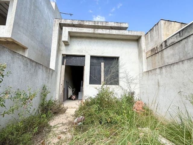 Casa com 100m² 2 quartos e 2 banheiros, à venda, no bairro Lagoa em Macaé
