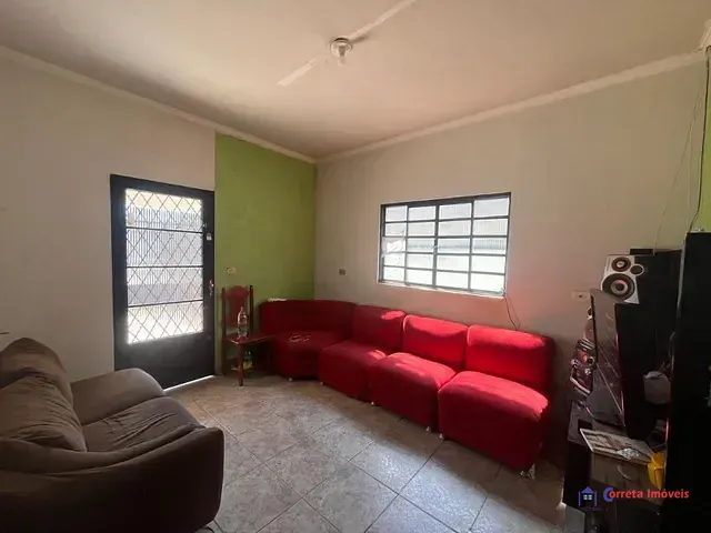 Casa com 400m² 2 quartos e 1 banheiro, à venda, no bairro Interlagos em Três Lagoas