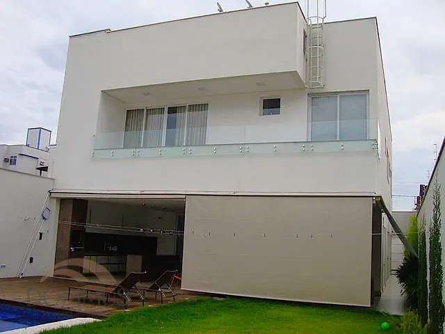 Casa com 49232m² 4 quartos e 4 banheiros, à venda, no bairro Cariru em Ipatinga