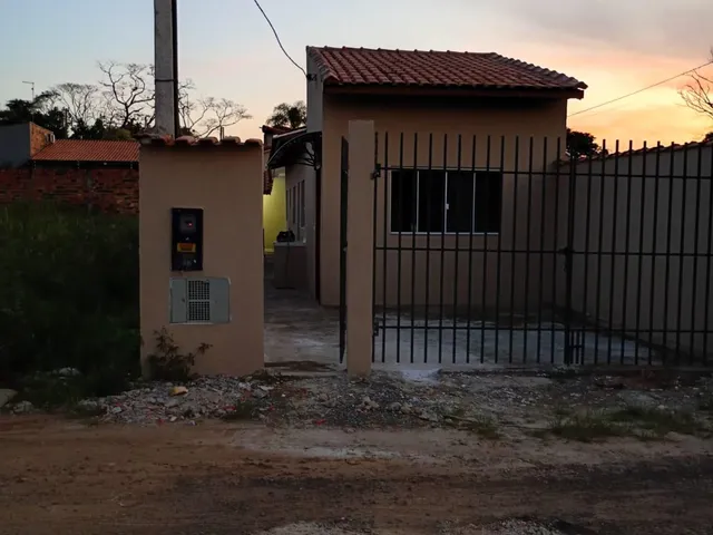 Casa 2 quartos e 1 banheiro, para alugar, no bairro Bairro dos Mirandas em Tatuí