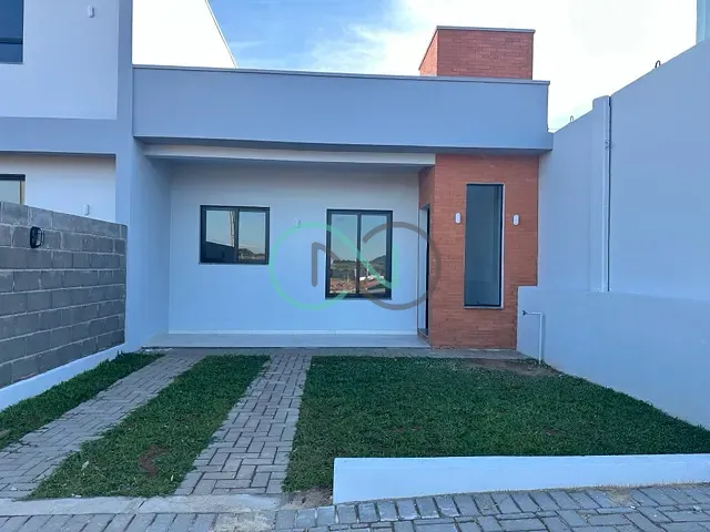 Casa 2 quartos e 2 banheiros, à venda, no bairro Centenário em Sapiranga