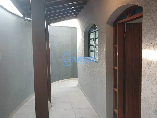 Casa com 217m² 3 quartos e 3 banheiros, à venda, no bairro Vila Batista em Bragança Paulista