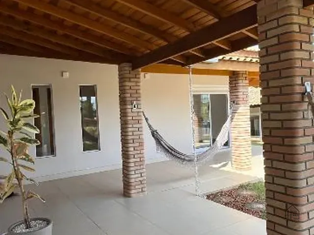 Casa 4 quartos e 3 banheiros, à venda ou para alugar, no bairro Morro Alto em Itupeva