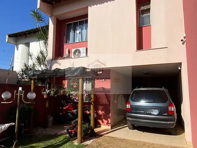 Casa com 170m² 3 quartos e 3 banheiros, à venda, no bairro Vila Oliveira em Rolândia