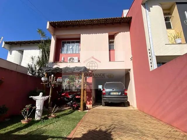 Casa com 170m² 3 quartos e 3 banheiros, à venda, no bairro Vila Oliveira em Rolândia