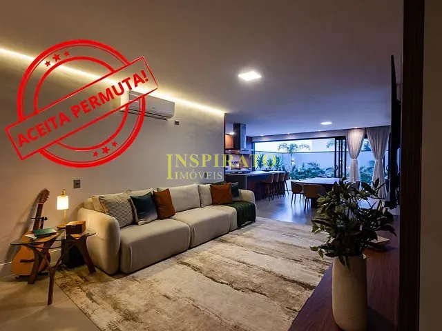 Casa com 300m² 3 quartos e 5 banheiros, à venda, no bairro Medeiros em Jundiaí