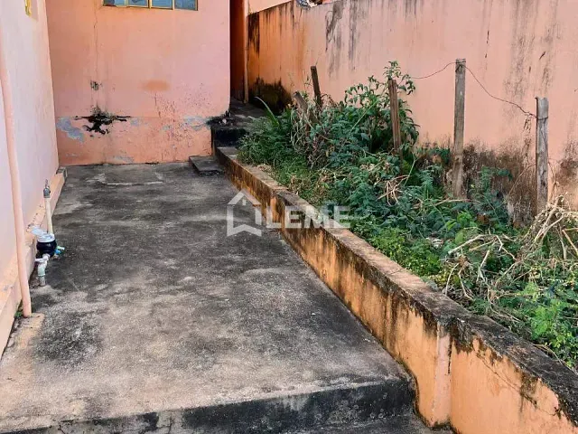 Casa com 451m² 2 quartos e 2 banheiros, à venda, no bairro Mocoquinha em Mococa