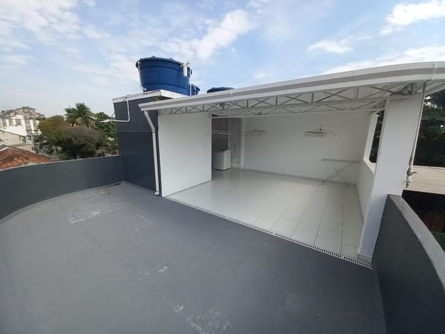 Casa com 156m² 4 quartos e 2 banheiros, à venda, no bairro Campinho em Rio de Janeiro