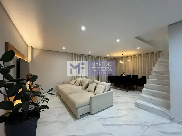 Casa com 214m² 4 quartos e 5 banheiros, à venda, no bairro Vargem Pequena em Rio de Janeiro