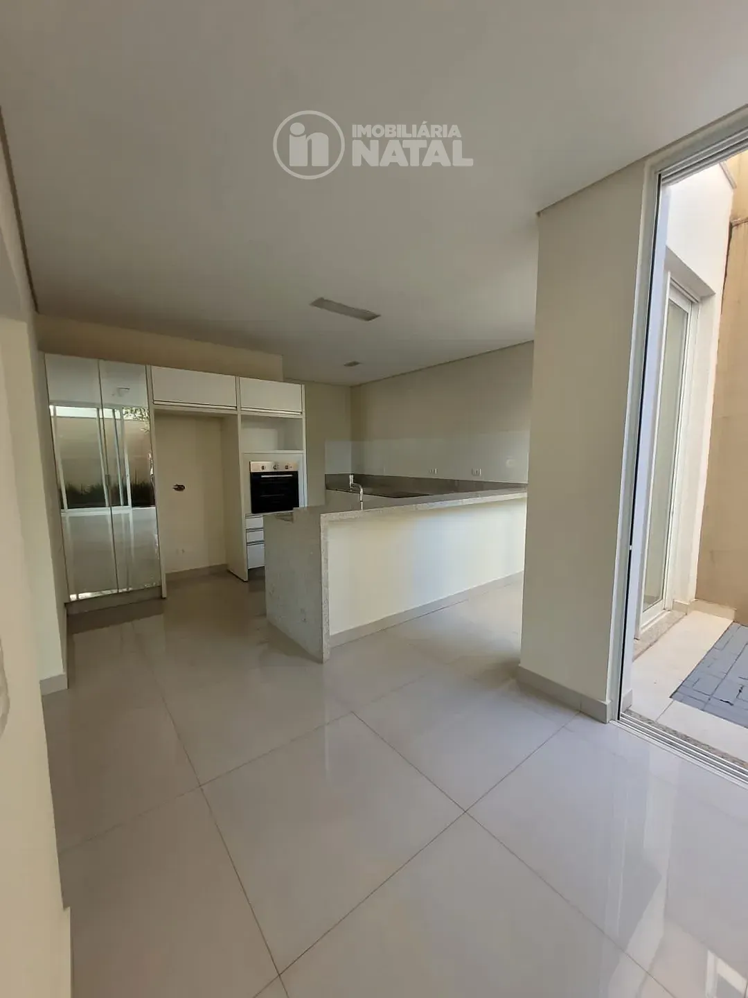 Casa, 4 quartos, 300 m² - Foto 3