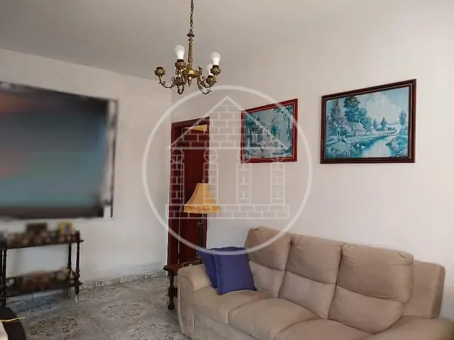 Casa com 250m² 3 quartos e 1 banheiro, à venda, no bairro Loteamento Parque Sao Paulo em Embu-Guaçu