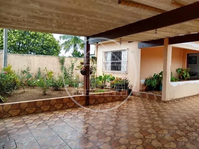 Casa com 250m² 3 quartos e 1 banheiro, à venda, no bairro Loteamento Parque Sao Paulo em Embu-Guaçu