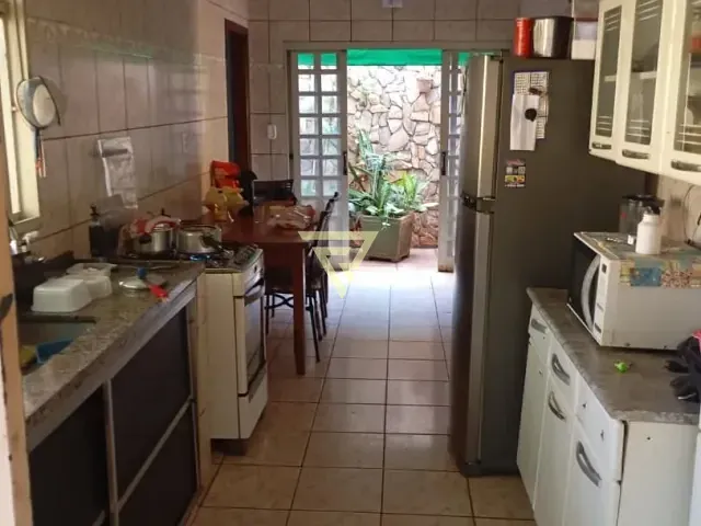 Casa com 387m² 3 quartos e 3 banheiros, à venda, no bairro Jardim Alexandre Balbo em Ribeirão Preto