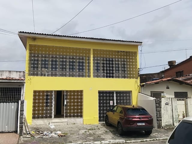 Casa com 270m² 5 quartos e 3 banheiros, à venda, no bairro Jaguaribe em João Pessoa