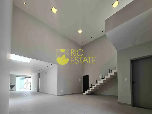 Casa com 372m² 3 quartos e 5 banheiros, à venda, no bairro Jardim Belvedere em Volta Redonda