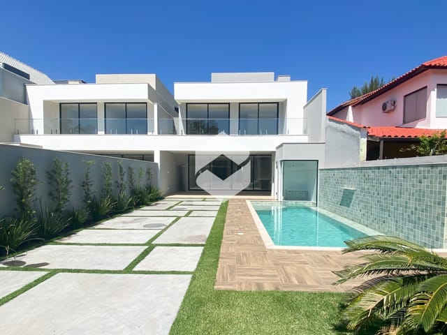 Casa com 340m² 5 quartos e 5 banheiros, à venda, no bairro Barra da Tijuca em Rio de Janeiro