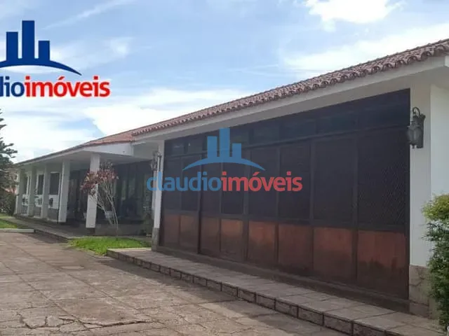 Casa 5 quartos e 5 banheiros, à venda, no bairro Ano Bom em Barra Mansa