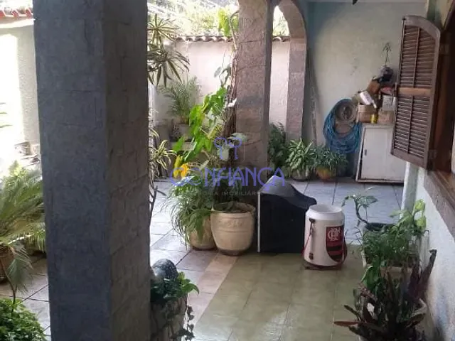 Casa com 225m² 3 quartos e 3 banheiros, à venda, no bairro Campo Grande em Rio de Janeiro
