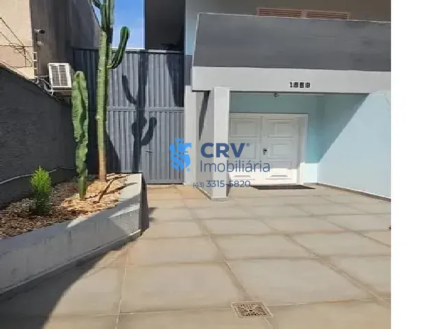Casa com 550m² 4 quartos e 3 banheiros, à venda, no bairro Centro em Londrina