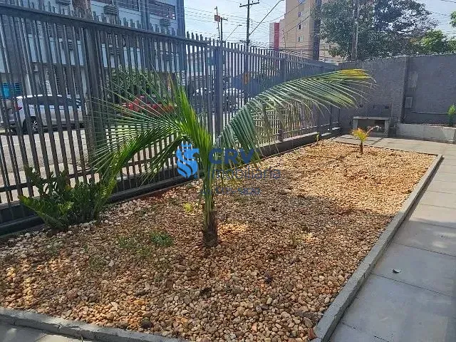 Casa com 550m² 4 quartos e 3 banheiros, à venda, no bairro Centro em Londrina