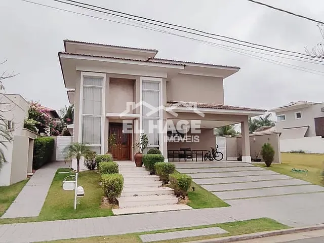 Casa com 450m² 3 quartos e 4 banheiros, à venda, no bairro Jardim Itália em Cuiabá