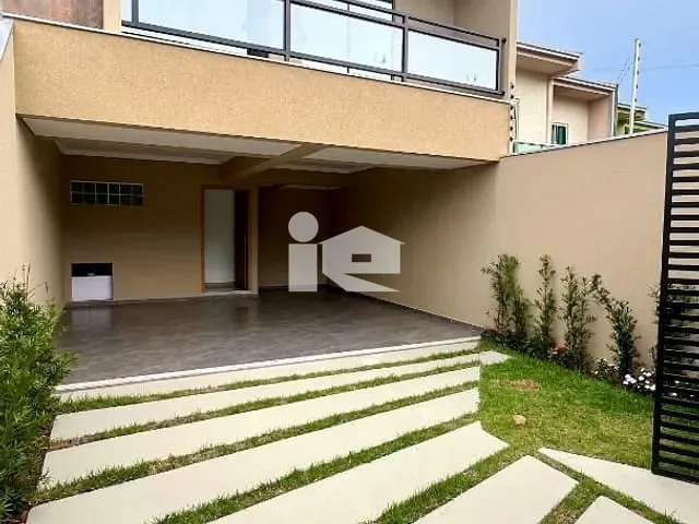 Casa com 160m² 3 quartos e 2 banheiros, à venda, no bairro Cidade Verde em Rolândia