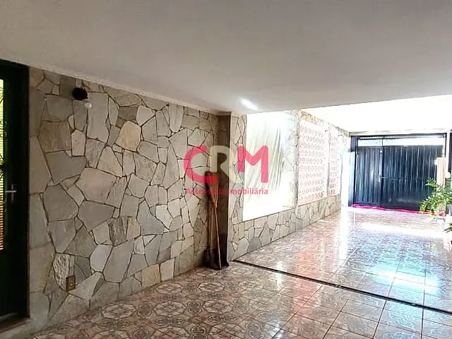 Casa com 325m² 3 quartos e 2 banheiros, à venda, no bairro Conjunto Residencial Ipiranga em Taquaritinga