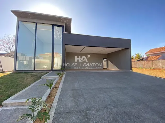 Casa com 460m² 3 quartos e 5 banheiros, à venda, no bairro Portal do Sol Green em Goiânia