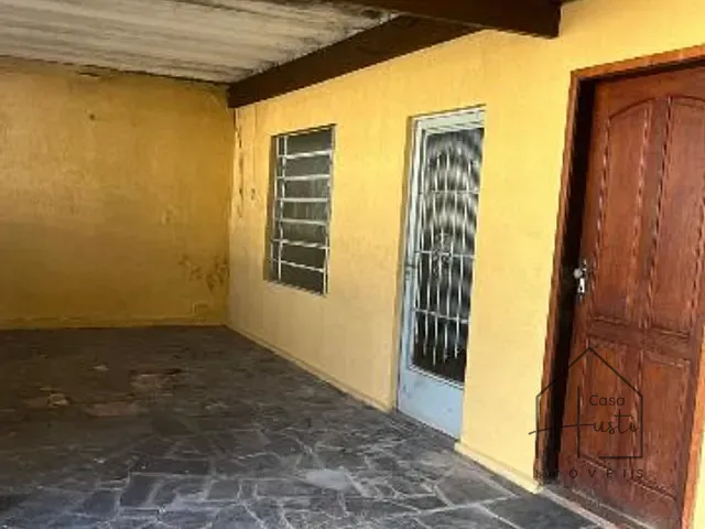 Casa com 260m² 3 quartos e 1 banheiro, à venda, no bairro Recanto dos Victor's em Cotia