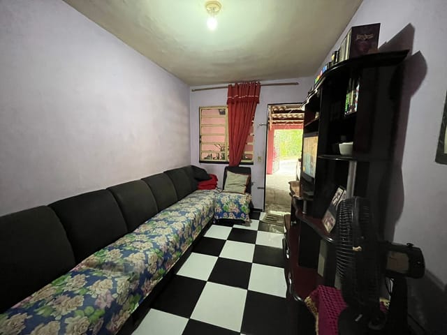 Casa 2 quartos e 1 banheiro, à venda, no bairro Conjunto Residencial Parque São Bento em Campinas