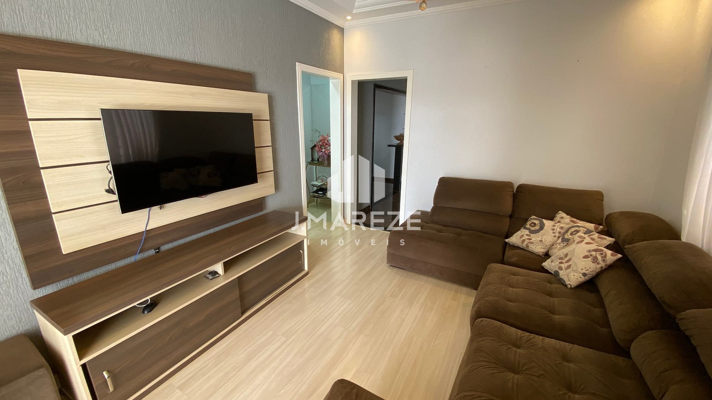 Casa à venda com 2 quartos, 196m² - Foto 3