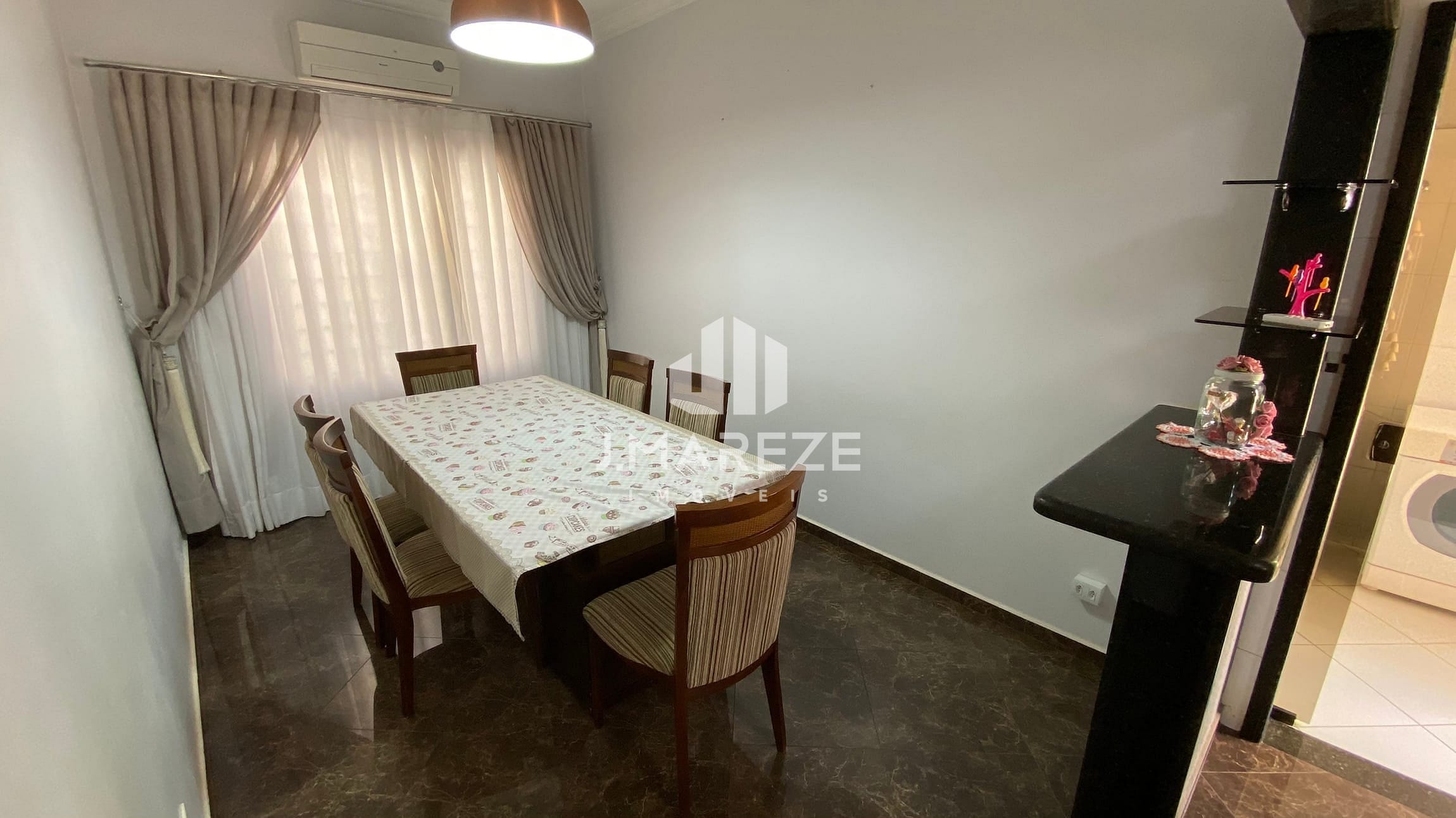 Casa à venda com 2 quartos, 196m² - Foto 5