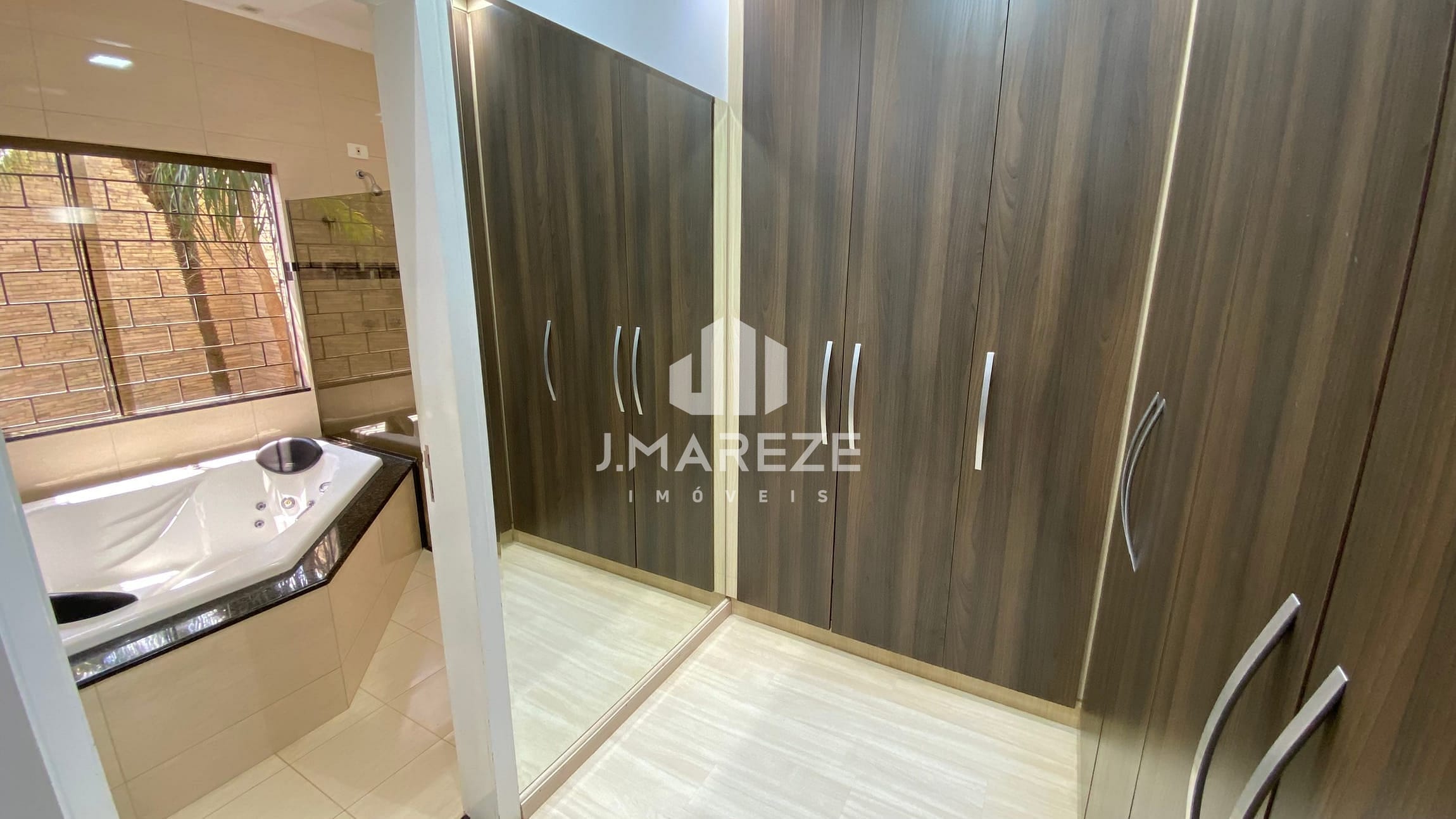 Casa à venda com 2 quartos, 196m² - Foto 9