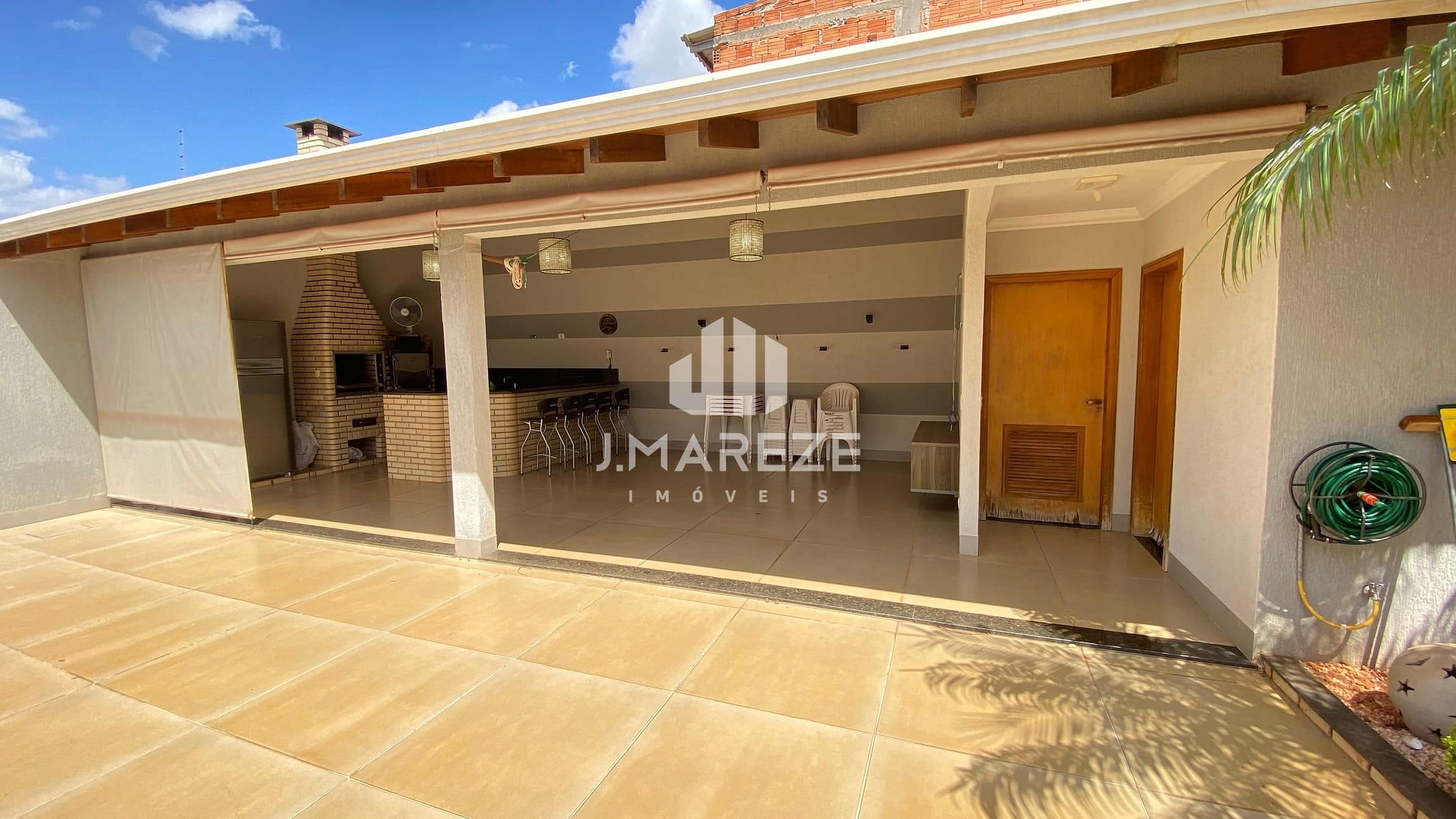Casa à venda com 2 quartos, 196m² - Foto 13