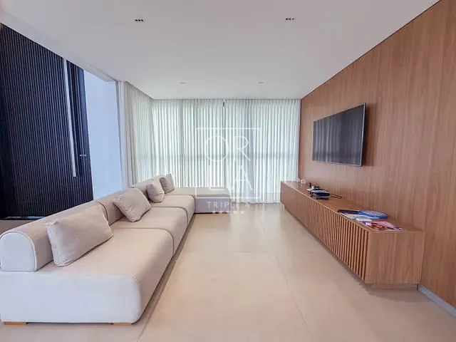 Casa com 410m² 4 quartos e 5 banheiros, à venda, no bairro Jardins França em Goiânia
