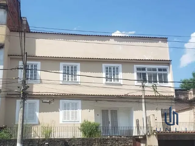 Casa 7 quartos e 4 banheiros, à venda, no bairro Retiro em Volta Redonda