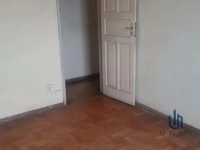 Casa 7 quartos e 4 banheiros, à venda, no bairro Retiro em Volta Redonda