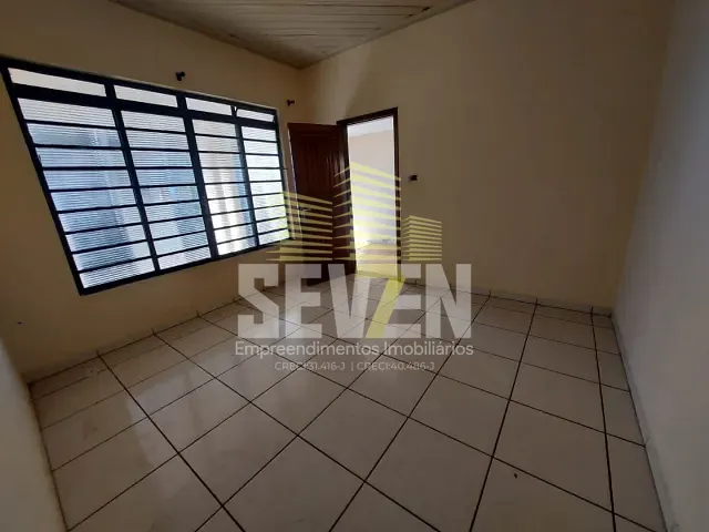 Casa com 242m² 2 quartos e 1 banheiro, à venda, no bairro Vila Falcão em Bauru