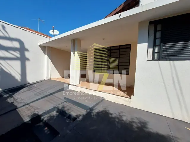 Casa com 242m² 2 quartos e 1 banheiro, à venda, no bairro Vila Falcão em Bauru