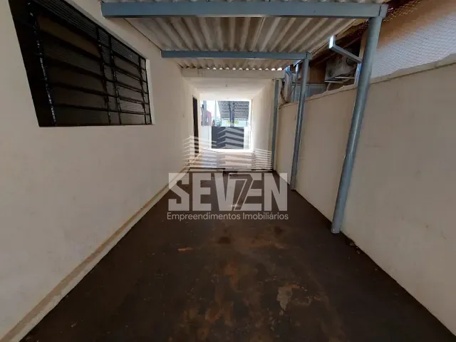 Casa com 242m² 2 quartos e 1 banheiro, à venda, no bairro Vila Falcão em Bauru