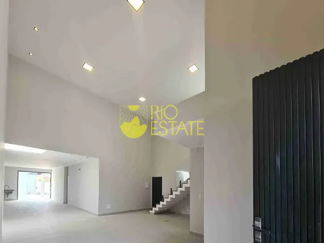 Casa com 406m² 3 quartos e 5 banheiros, à venda, no bairro Jardim Belvedere em Volta Redonda