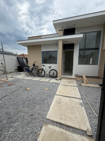 Casa com 100m² 3 quartos e 2 banheiros, à venda, no bairro Cidade Praiana em Rio das Ostras