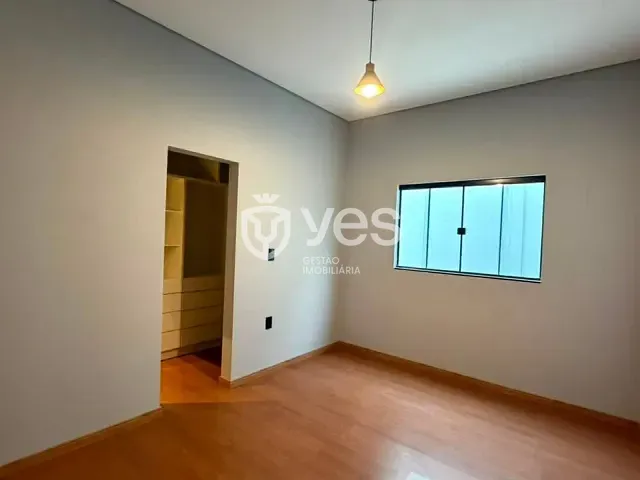Casa 3 quartos e 2 banheiros, à venda, no bairro Jardim Europa em Araxá