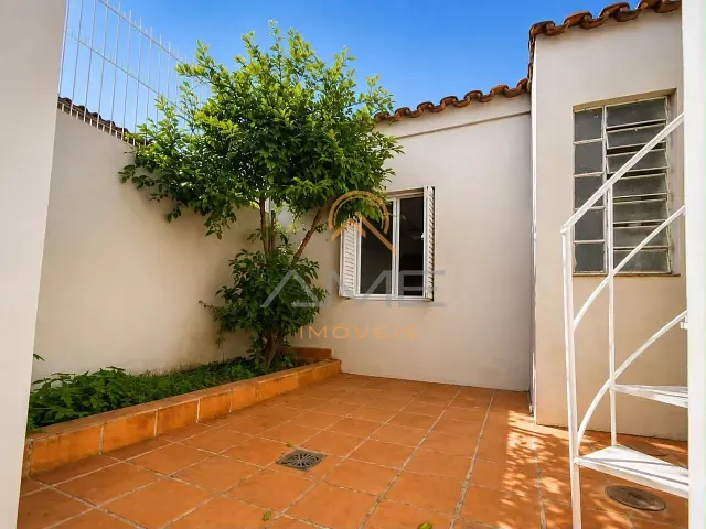 Casa 3 quartos e 2 banheiros, à venda, no bairro Centro em Pelotas