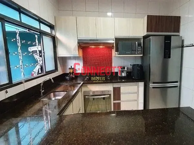 Casa com 150m² 3 quartos e 2 banheiros, à venda, no bairro Jardim Diva Tarla de Carvalho em Ribeirão Preto