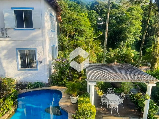Casa com 2300m² 4 quartos e 8 banheiros, à venda, no bairro Itanhangá em Rio de Janeiro