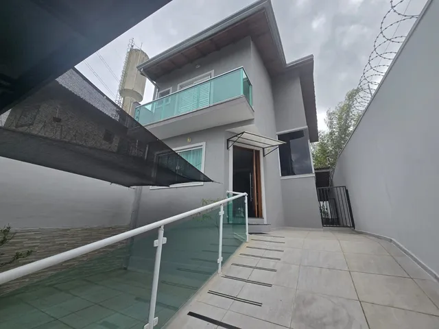 Casa 3 quartos e 3 banheiros, à venda, no bairro Residencial Algarve em Mogi das Cruzes