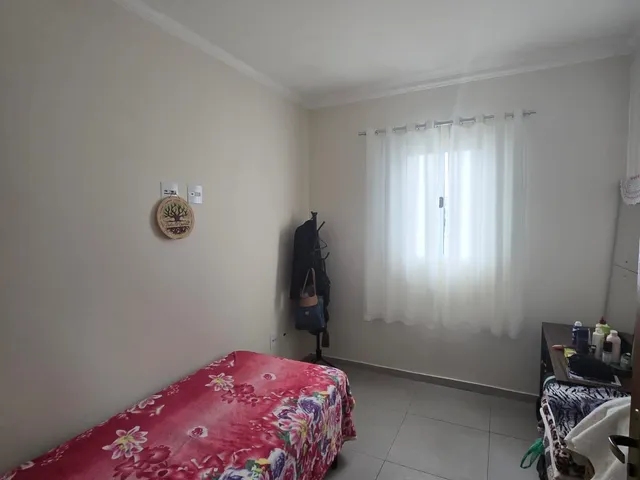 Casa 3 quartos e 3 banheiros, à venda, no bairro Residencial Algarve em Mogi das Cruzes
