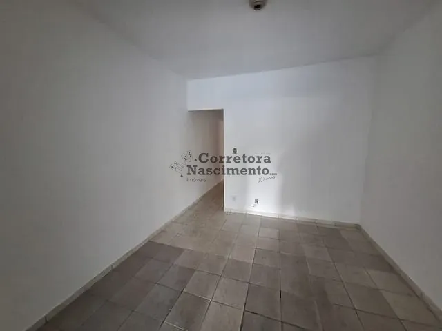 Casa com 150m² 2 quartos e 1 banheiro, à venda, no bairro Bandeira Branca II em Jacareí